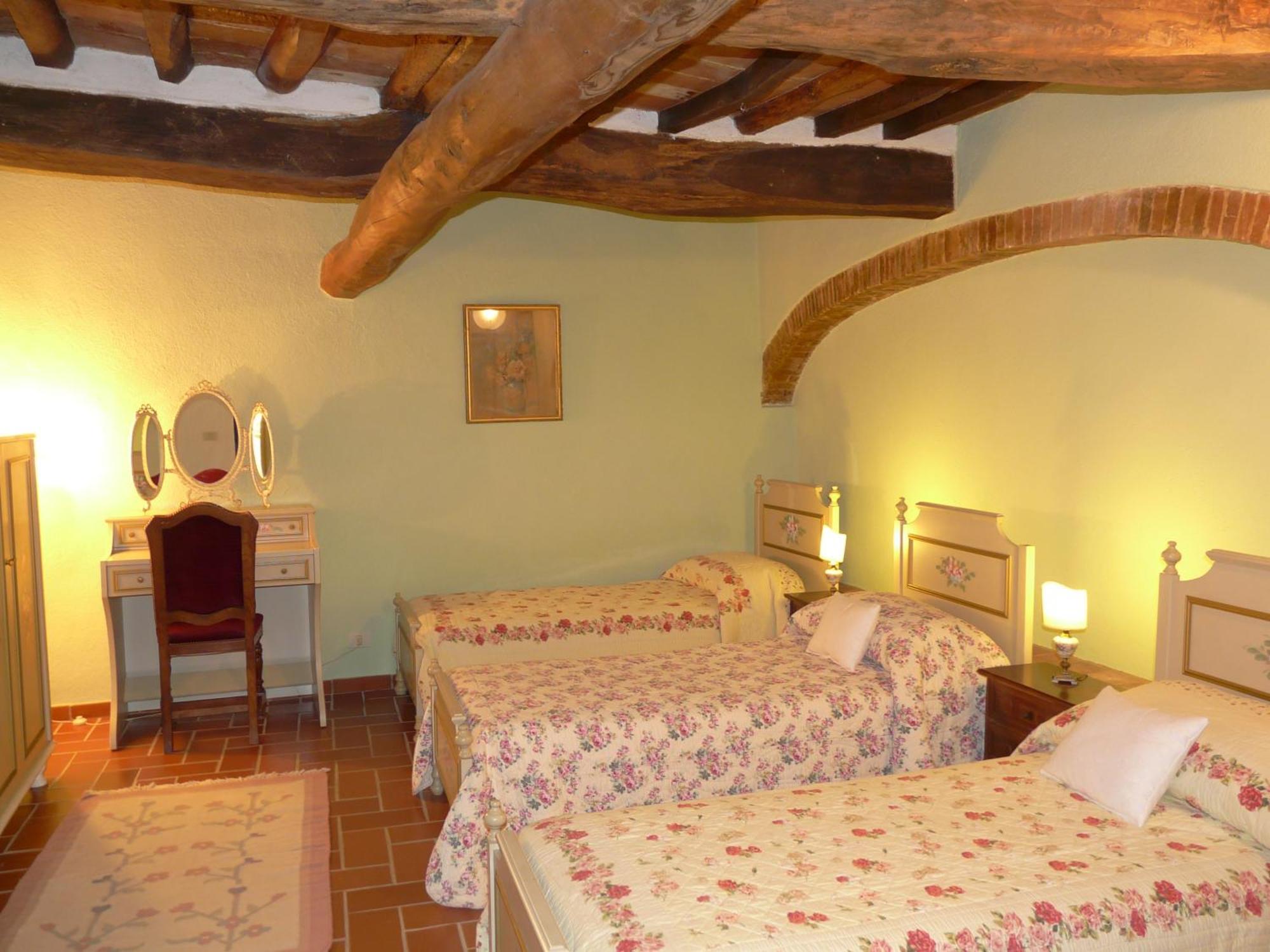Podere Patrignone Guest House Castellina in Chianti Ruang foto