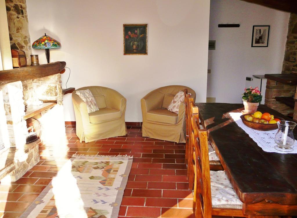 Podere Patrignone Guest House Castellina in Chianti Ruang foto